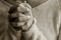 woman-praying1-1